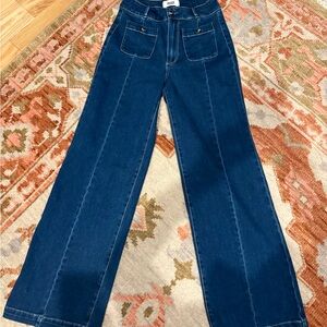 PAIGE 31” W/ Front Seams and Patch Pockets Size 25